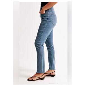 Abercrombie & Fitch Super Skinny Ankle‎ High-Rise Distressed Jeans SZ 29/8 Short